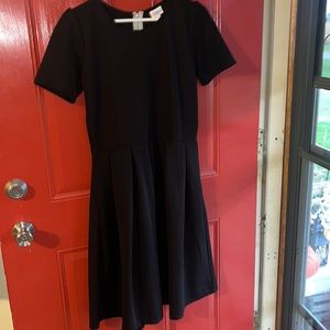 LuLaRoe Amelia Drsss Size Large